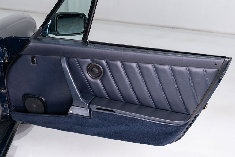 Porsche 911 Carrera 3.2 (US)