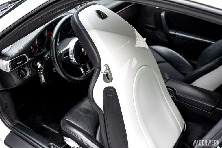 Porsche 997.2 Carrera 4S