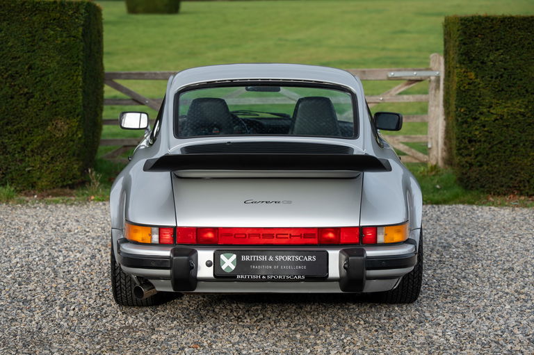 Porsche 911 Carrera 3.2 Clubsport