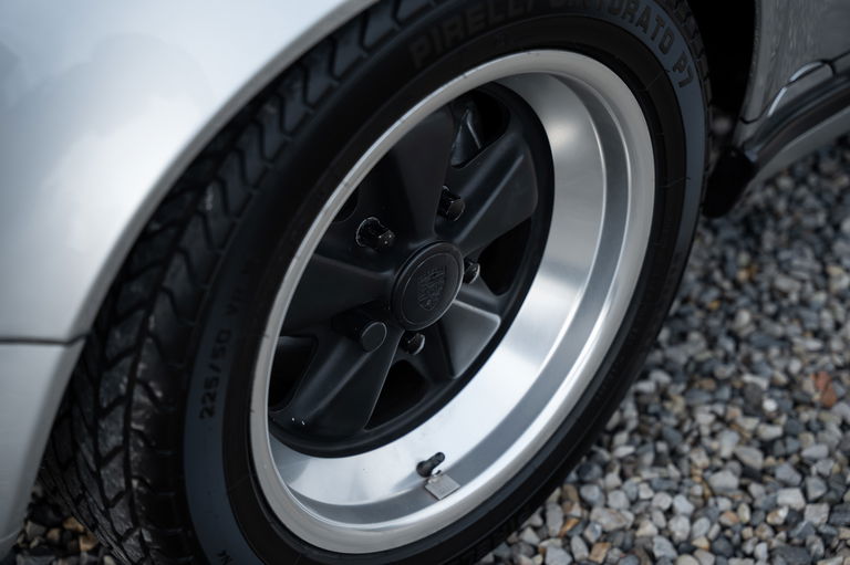 Porsche 911 Carrera 3.2 Clubsport