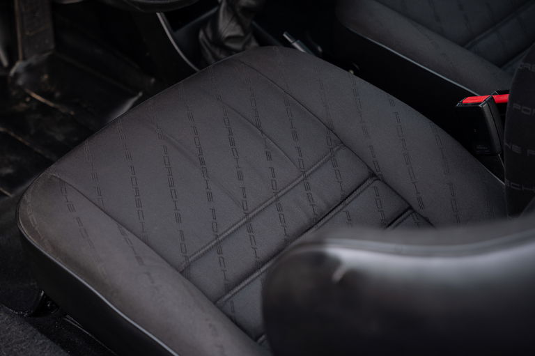 Porsche 911 Carrera 3.2 Clubsport