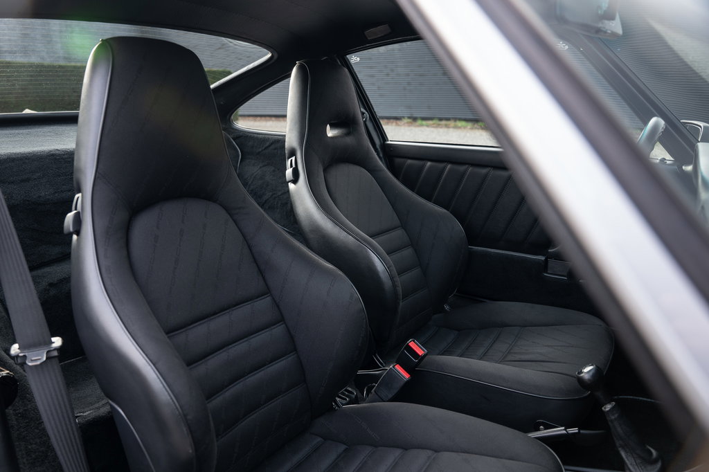 Porsche 911 Carrera 3.2 Clubsport