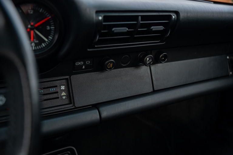 Porsche 911 Carrera 3.2 Clubsport