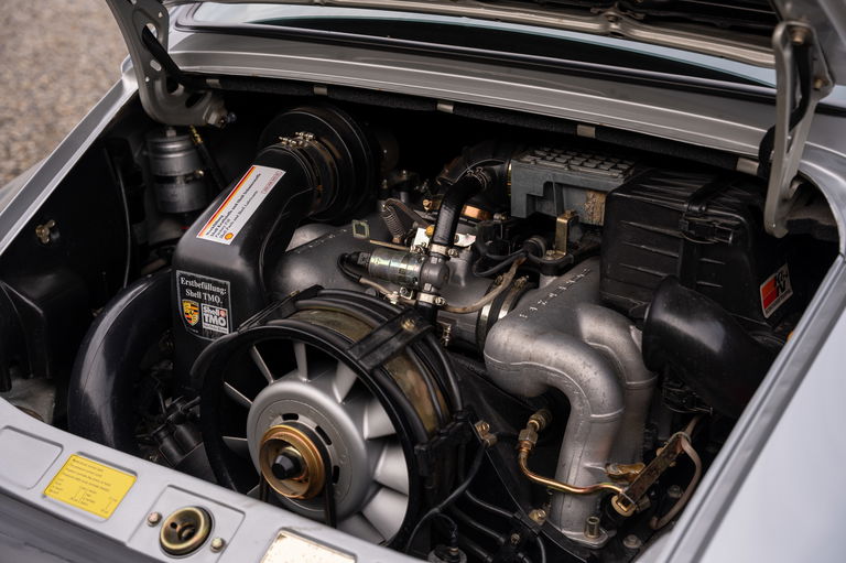 Porsche 911 Carrera 3.2 Clubsport