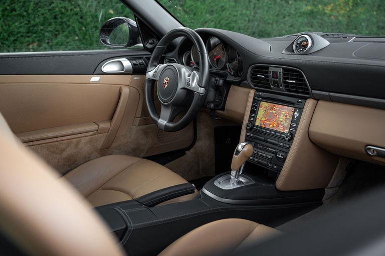 Porsche 997.2 Carrera 4