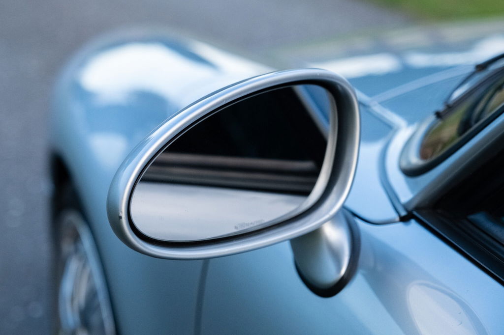 Porsche 993 Carrera 4