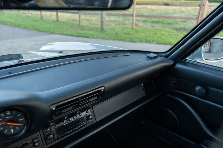 Porsche 993 Carrera 4