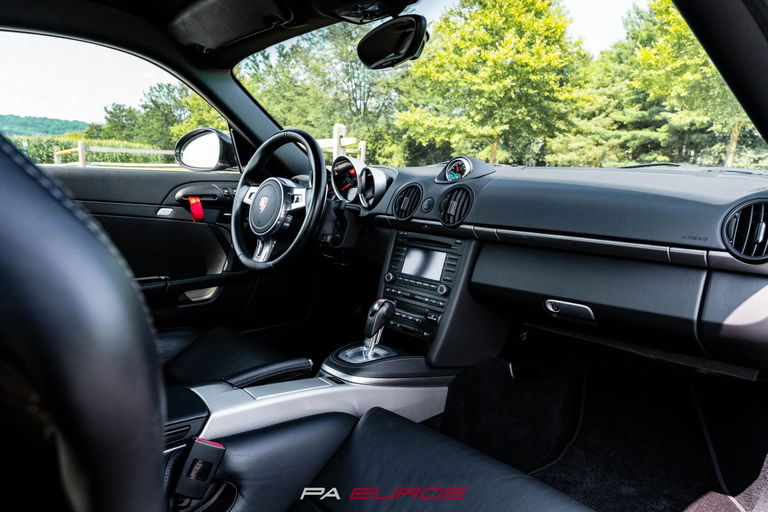 Porsche 987 Cayman R