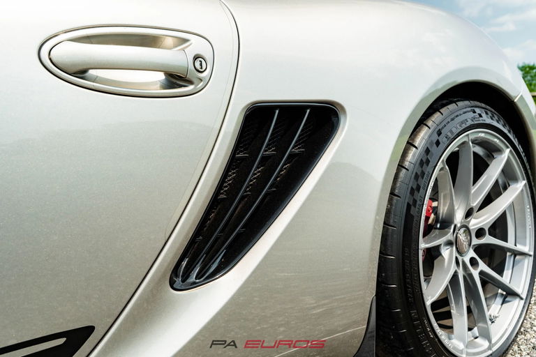 Porsche 987 Cayman R