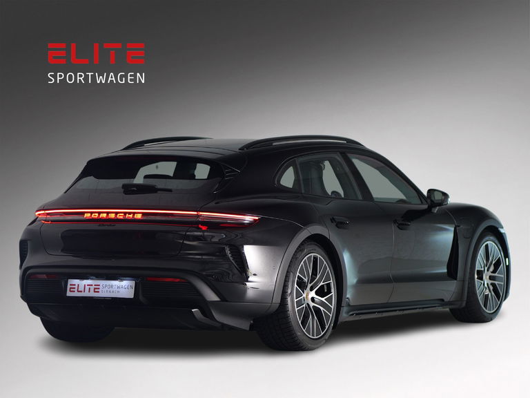 Porsche Taycan Turbo Cross Turismo