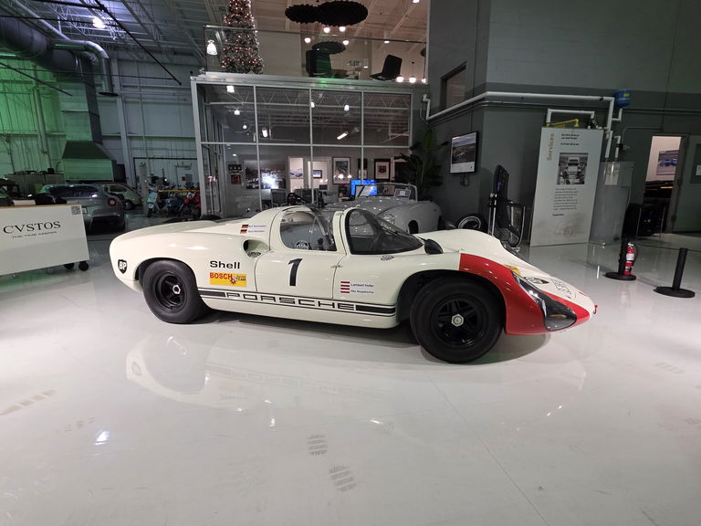 Porsche 910