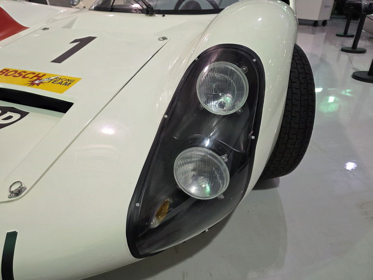 Porsche 910