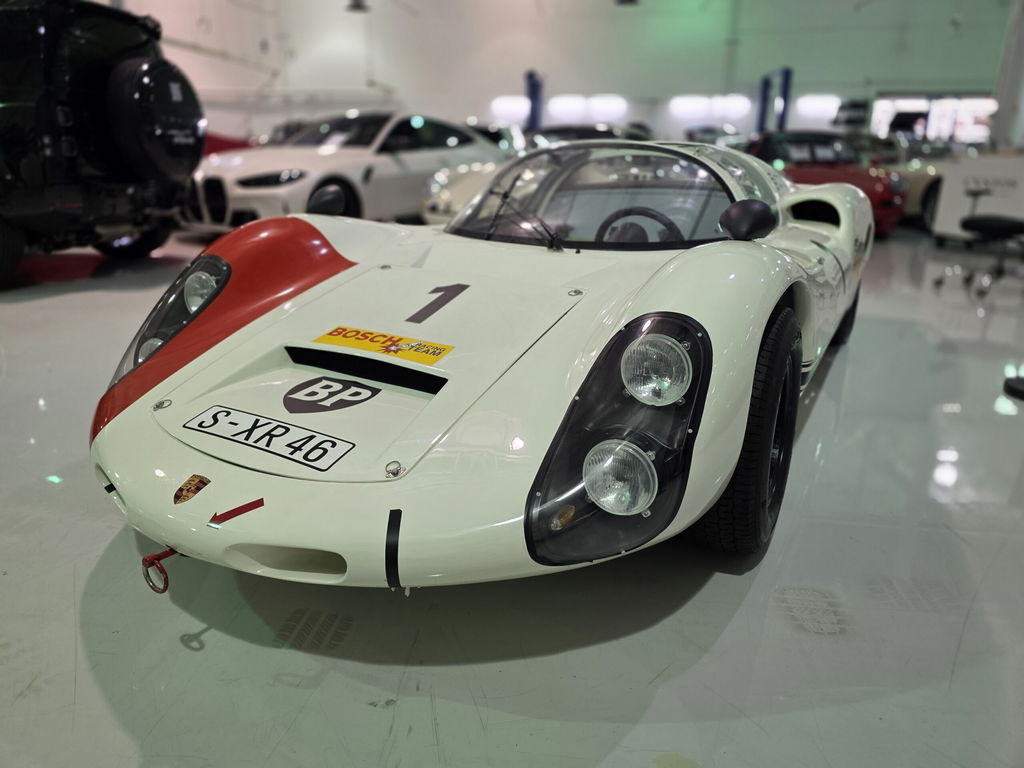 Porsche 910