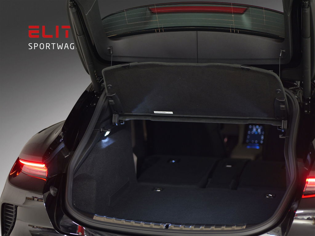 Porsche Taycan Turbo Cross Turismo