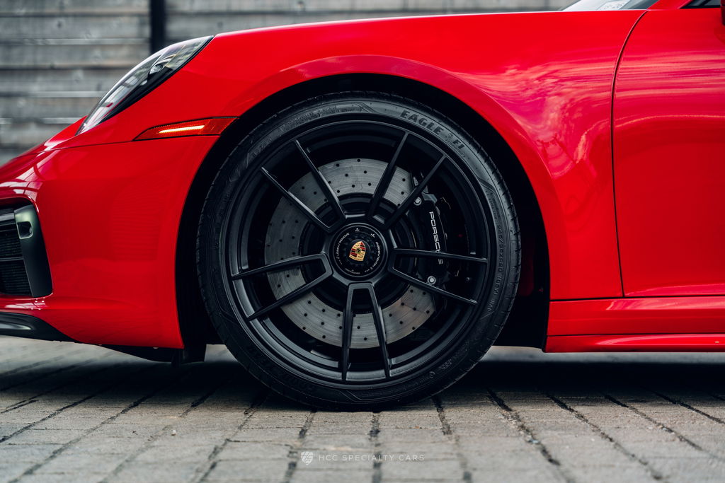 Porsche 992 Carrera GTS