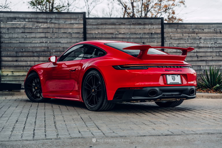 Porsche 992 Carrera GTS