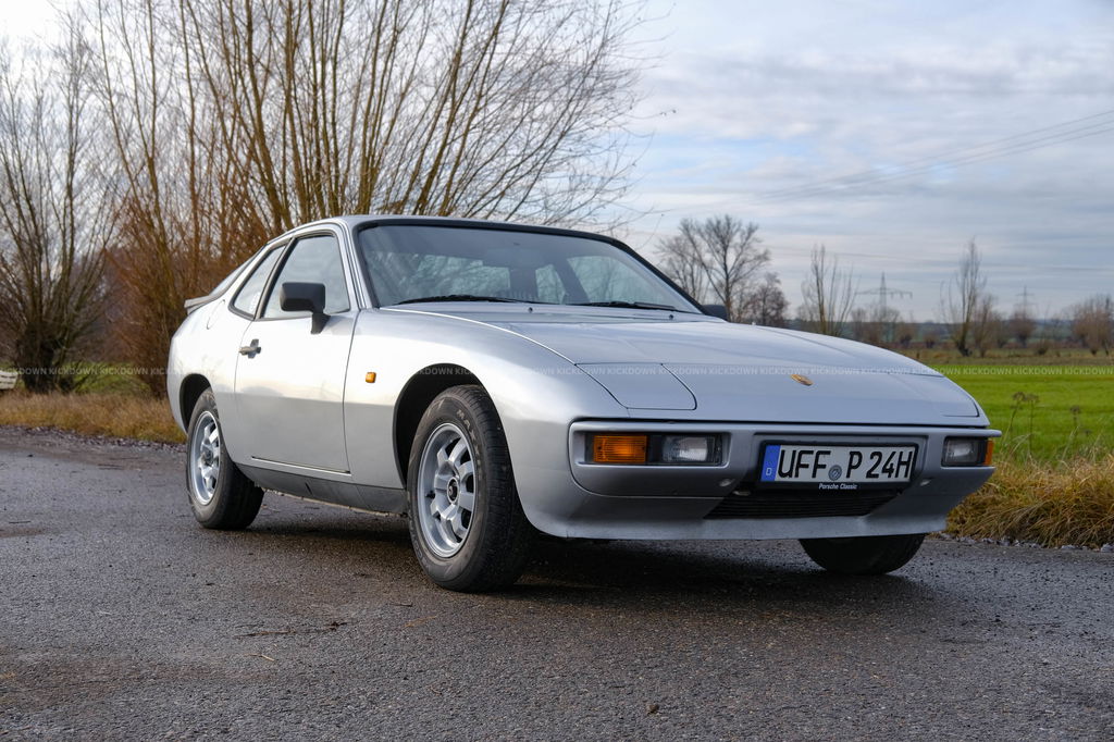 Porsche 924