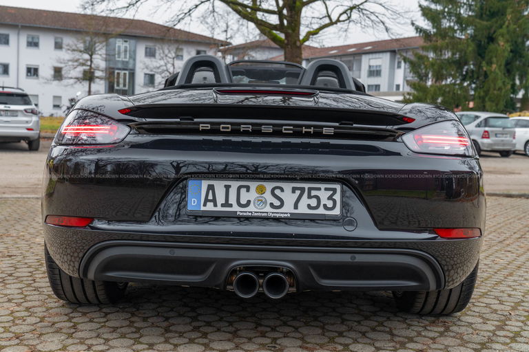 Porsche 718 Boxster