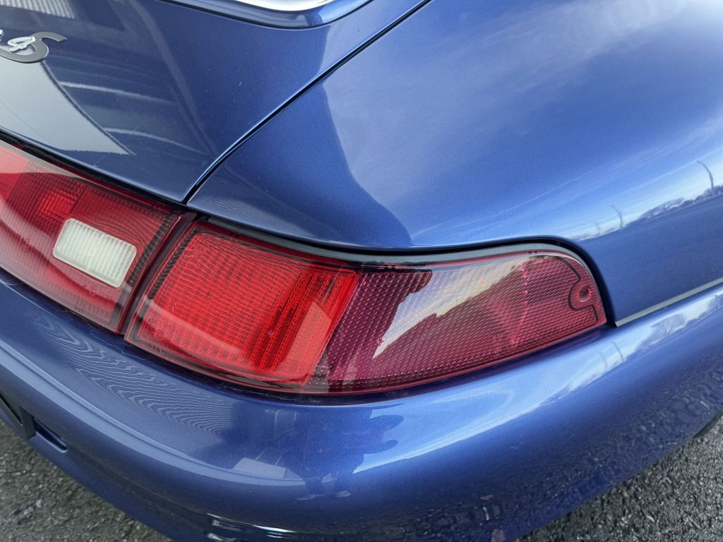 Porsche 993 Carrera 4S