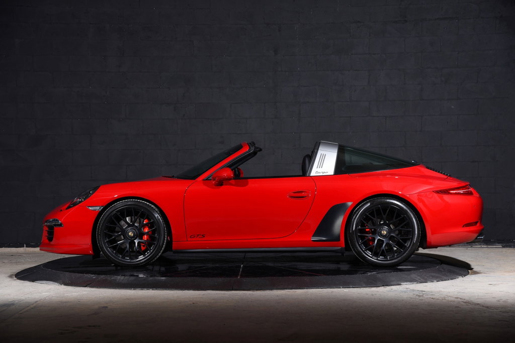 imgi_16_used-2016-porsche-911-