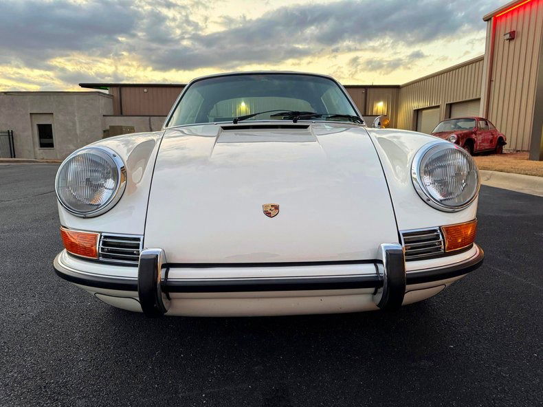 Porsche 911 E