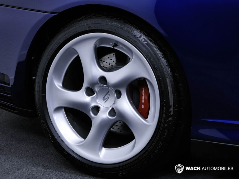 Porsche 996 Carrera 4S