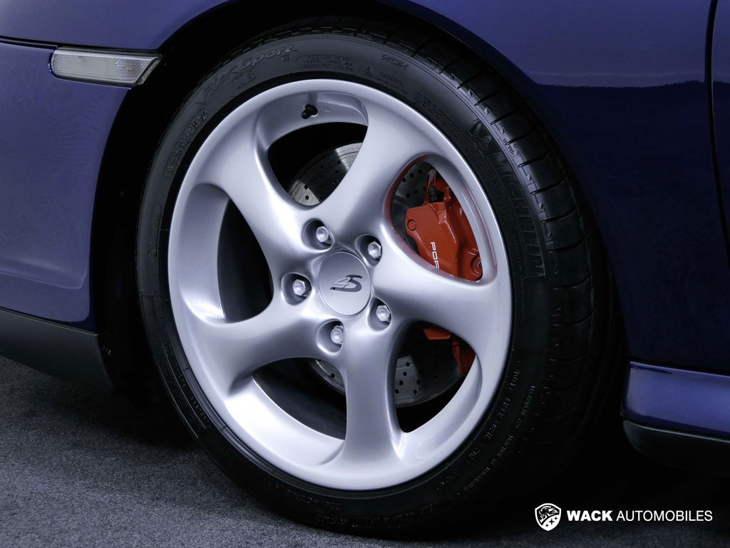 Porsche 996 Carrera 4S