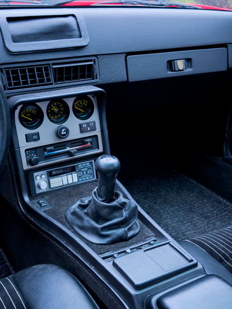 Porsche 944 Coupé