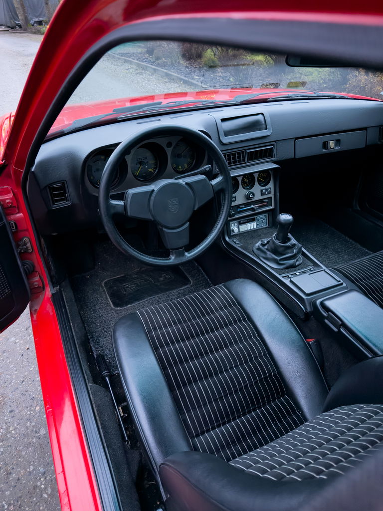Porsche 944 Coupé