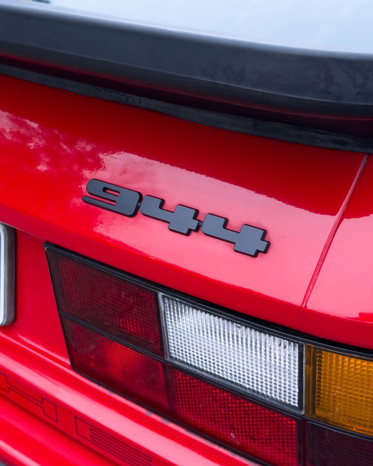 Porsche 944 Coupé