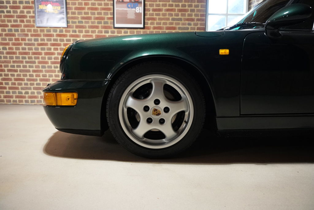 Porsche 964 Carrera 4