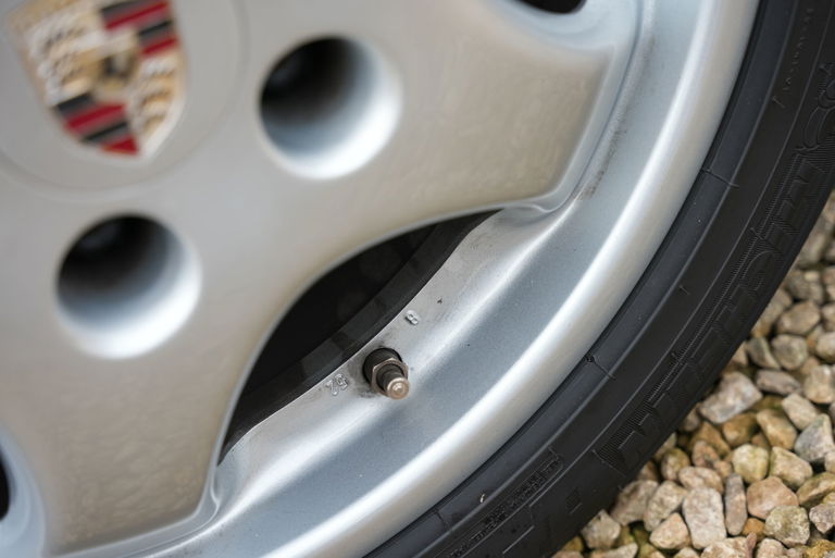 Porsche 964 Carrera 4