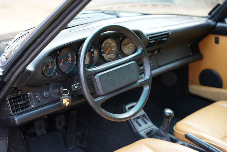 Porsche 964 Carrera 4