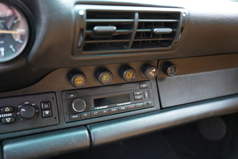 Porsche 964 Carrera 4