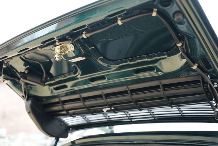 Porsche 964 Carrera 4