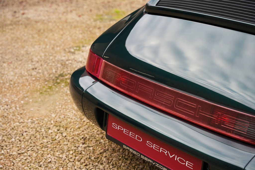 Porsche 964 Carrera 4