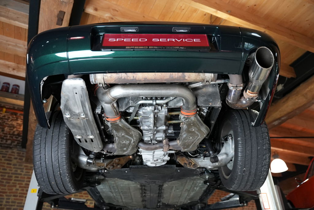 Porsche 964 Carrera 4