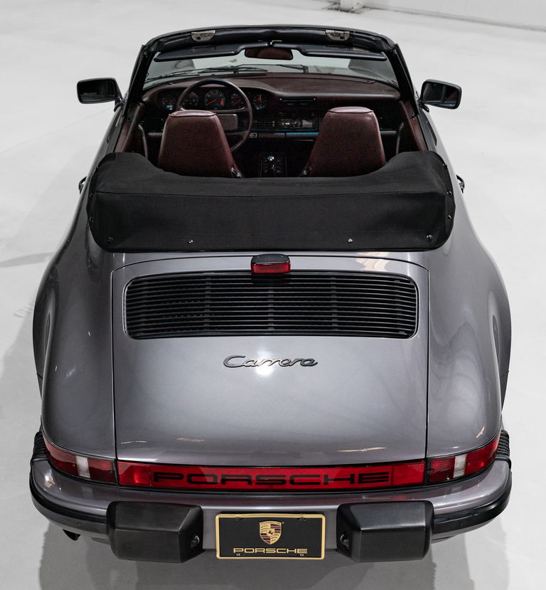 Porsche 911 Carrera 3.2 (US)