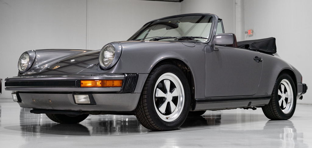 Porsche 911 Carrera 3.2 (US)