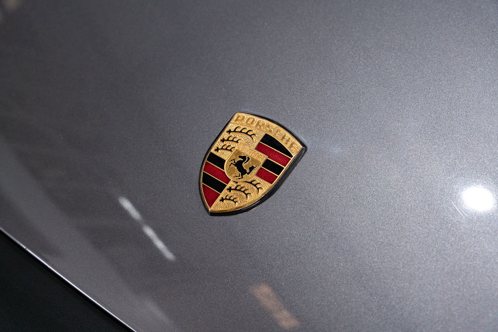 Porsche 911 Carrera 3.2 (US)