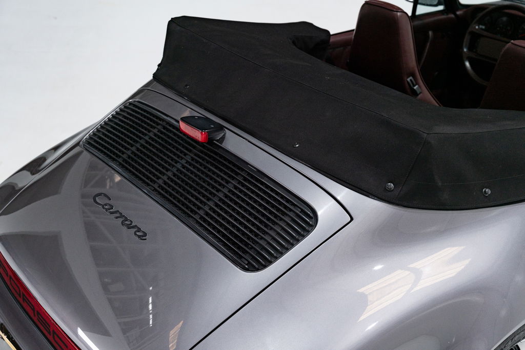 Porsche 911 Carrera 3.2 (US)