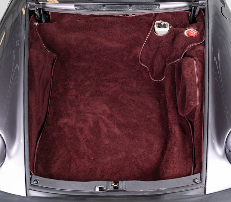 Porsche 911 Carrera 3.2 (US)