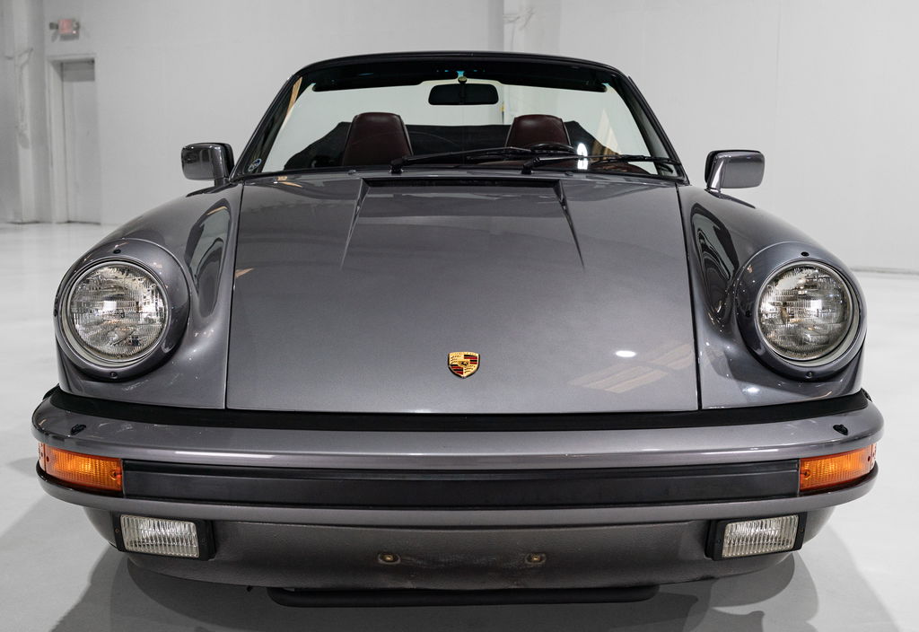 Porsche 911 Carrera 3.2 (US)