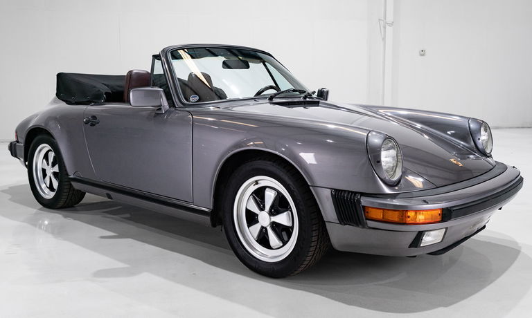 Porsche 911 Carrera 3.2 (US)