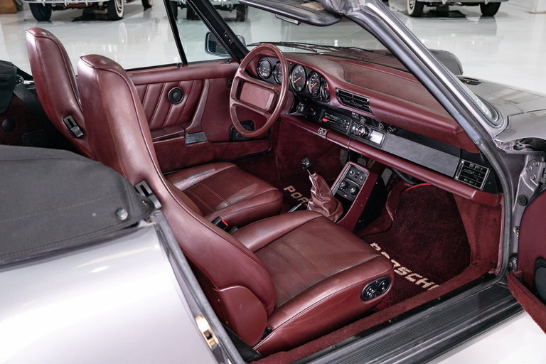 Porsche 911 Carrera 3.2 (US)