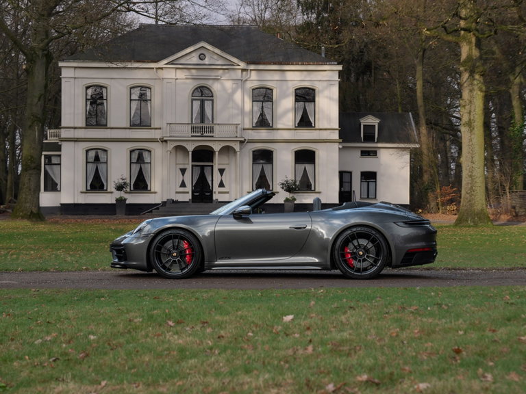 Porsche 992 Carrera GTS