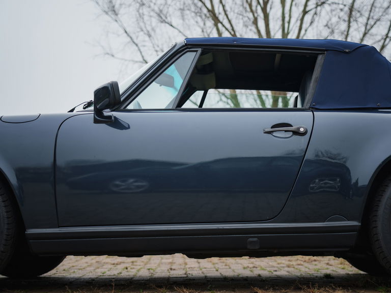 Porsche 911 Carrera 3.2 (US)