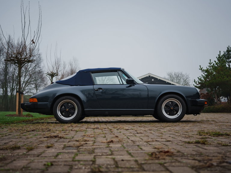 Porsche 911 Carrera 3.2 