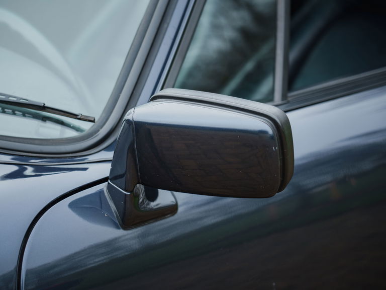 Porsche 911 Carrera 3.2 (US)