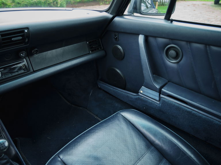 Porsche 911 Carrera 3.2 (US)